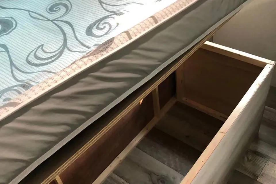 ZZ’s KZ Escape Travel Trailer