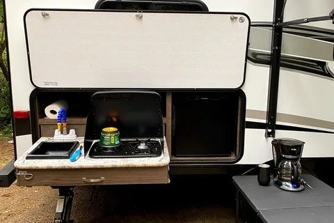 Lisa's Keystone Passport Ultra-lite Travel Trailer
