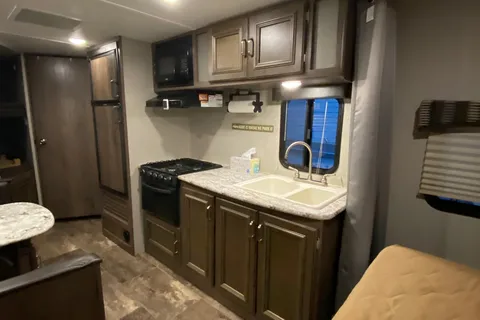 Lisa's Keystone Passport Ultra-lite Travel Trailer