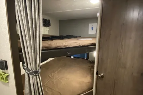 Lisa's Keystone Passport Ultra-lite Travel Trailer