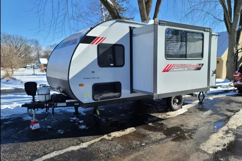 Jason & Jen's 2021 Forest River Wildwood Platinum FSX Travel Trailer