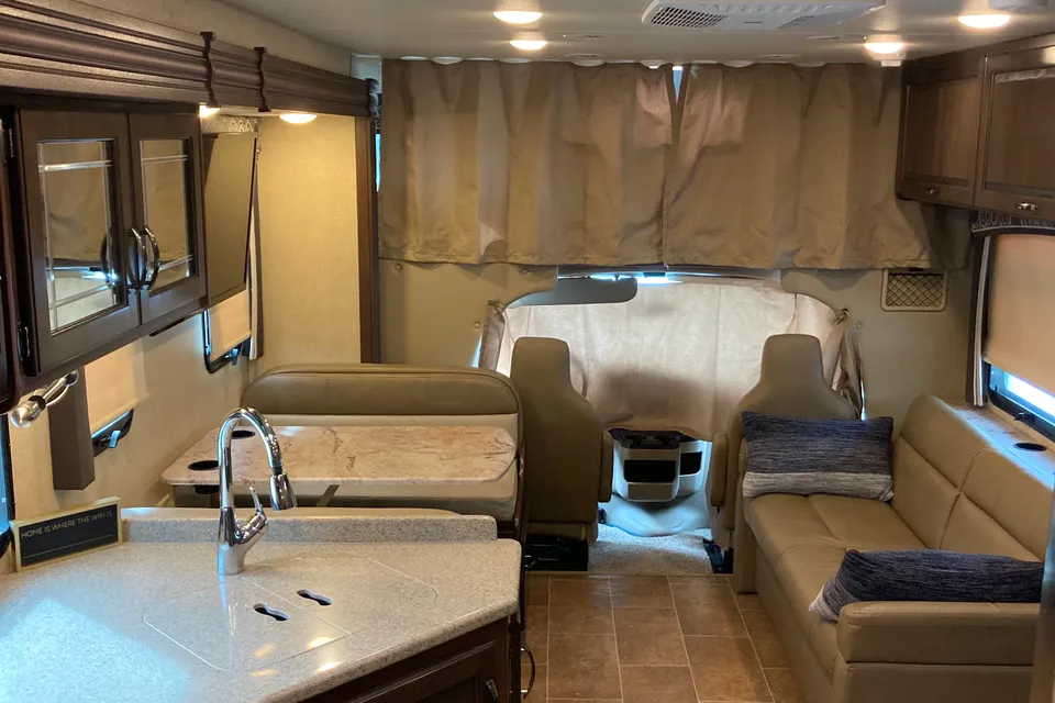 Thorpe’s Chateau on the Go
