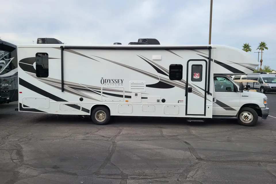 Entegra Odyssey 30Z