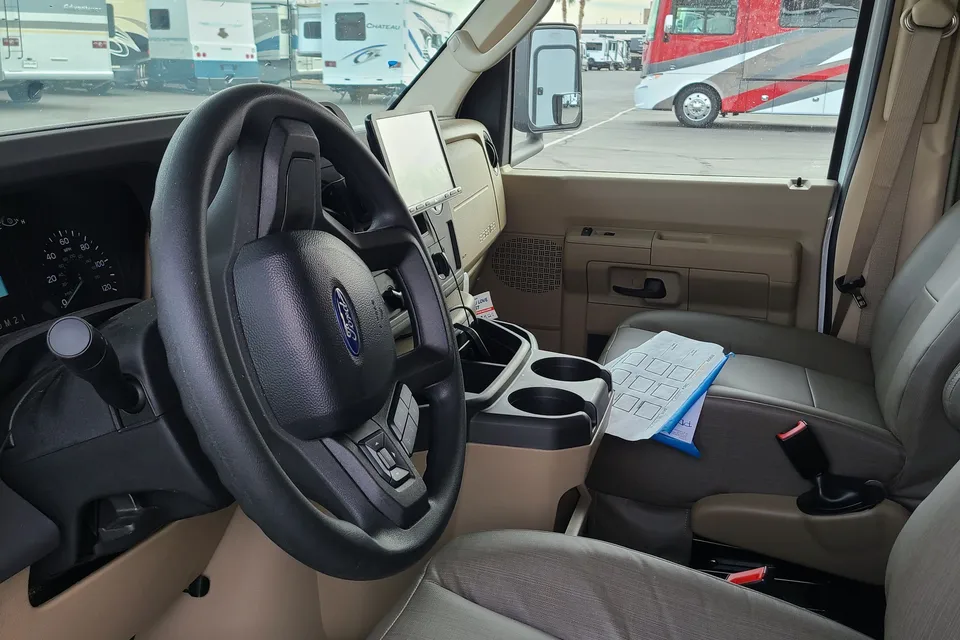 Entegra Odyssey 30Z