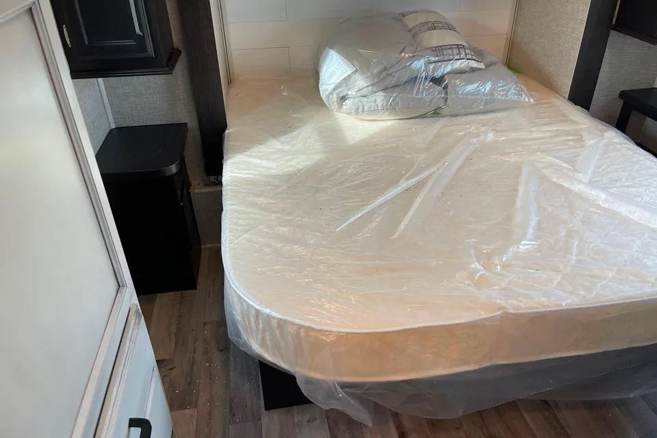 Entegra Odyssey 30Z