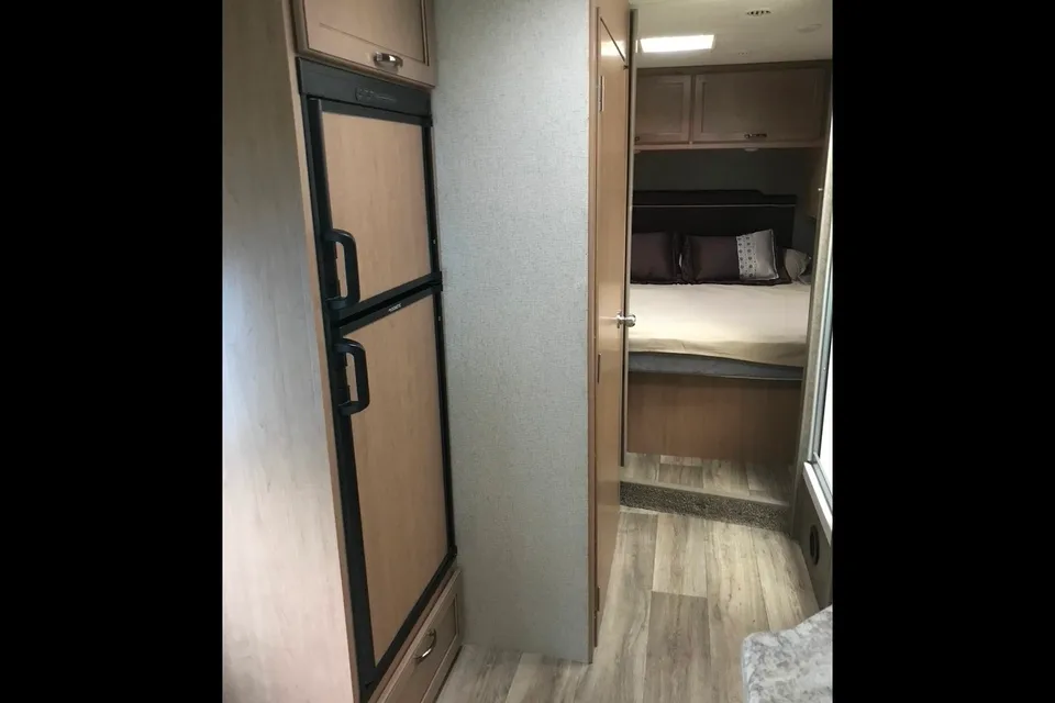 "SPARKY" 2020 Thor Motor Coach FOUR WINDS Class C 
