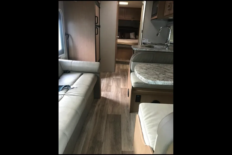 "SPARKY" 2020 Thor Motor Coach FOUR WINDS Class C 