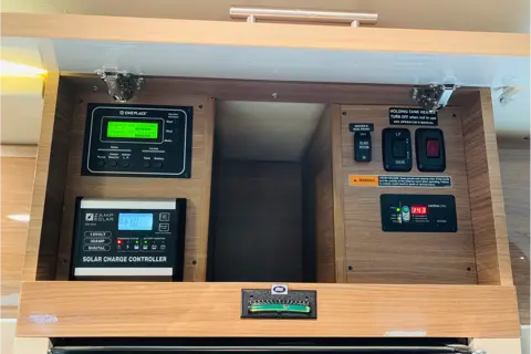 Eugene's Winnebago Navion  Class C