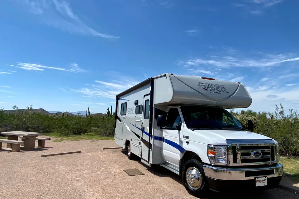 Easy to drive - 2021 perfect size Class C - HotelBuster