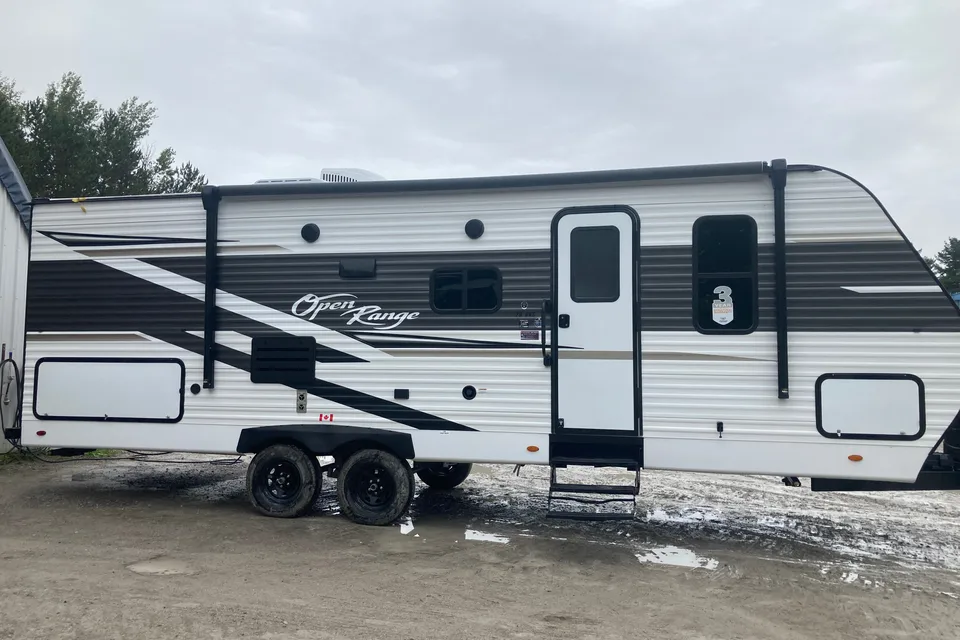 2022 Open Range 26bhs Travel Trailer