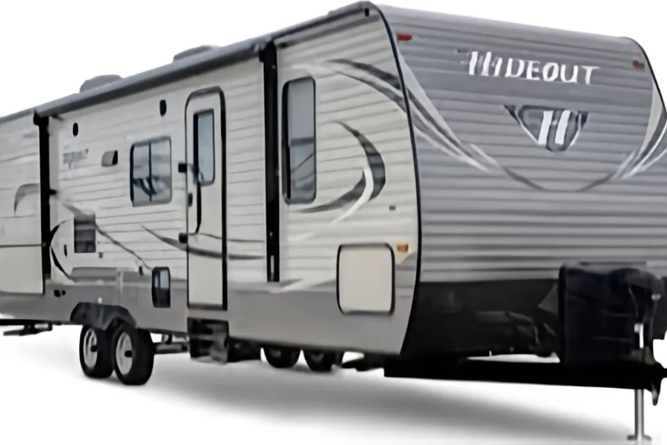 Very clean and Pristine 24ft family trailer - sleeps 8