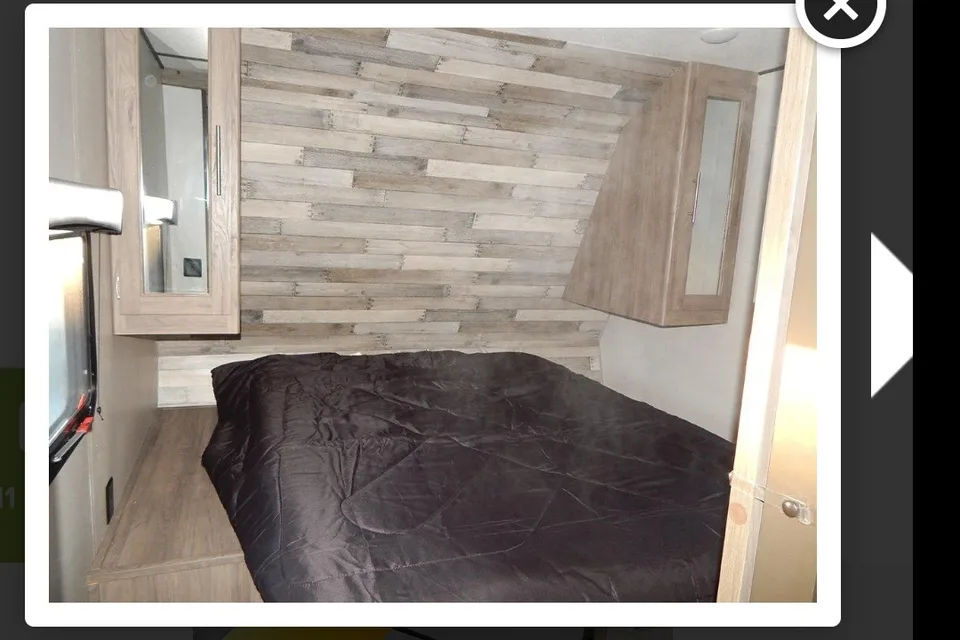 Ramon's Yes Zinger lite Travel Trailer