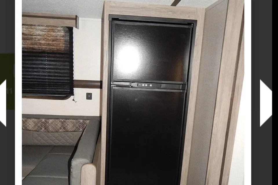 Ramon's Yes Zinger lite Travel Trailer