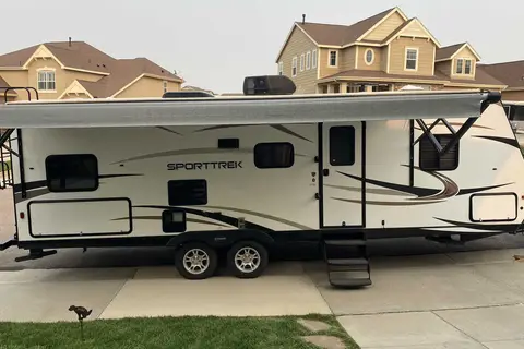 Sport trek Travel Trailer