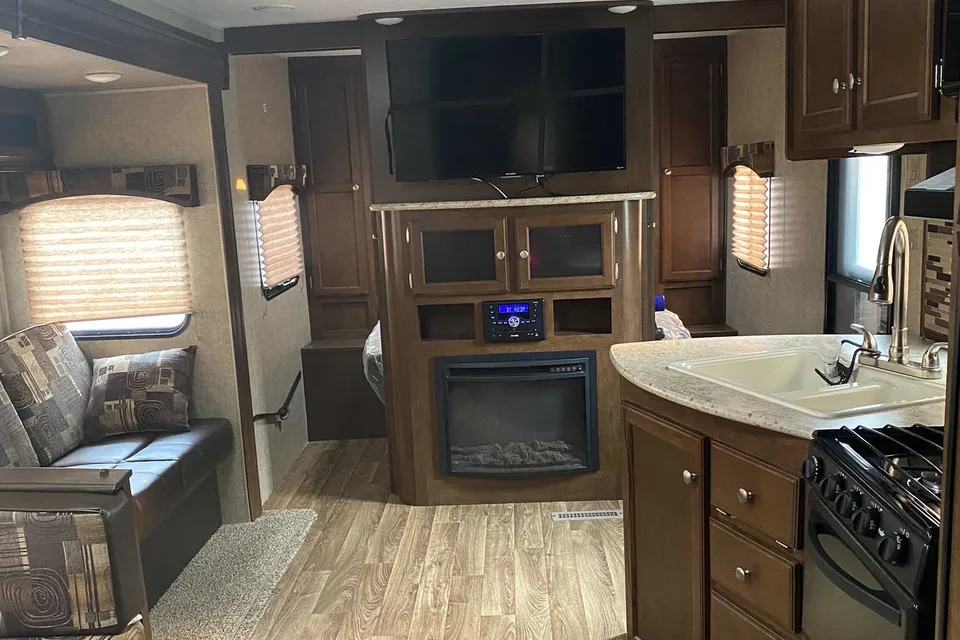 Sport trek Travel Trailer