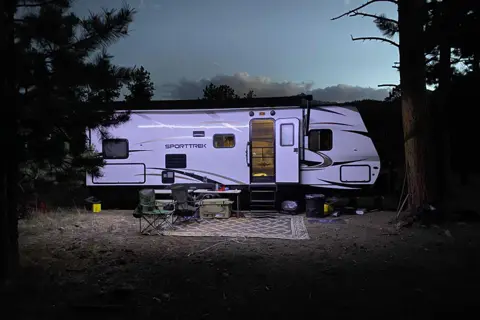 Sport trek Travel Trailer