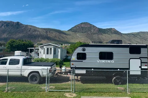 Kelsey's Viking 17BH  Travel Trailer