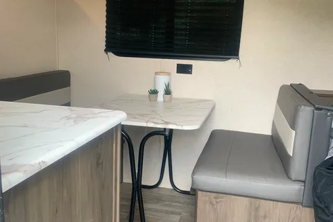 Kelsey's Viking 17BH  Travel Trailer