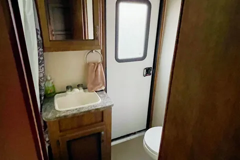 Steve & Candis Rezerve Fifth Wheel Bunkhouse