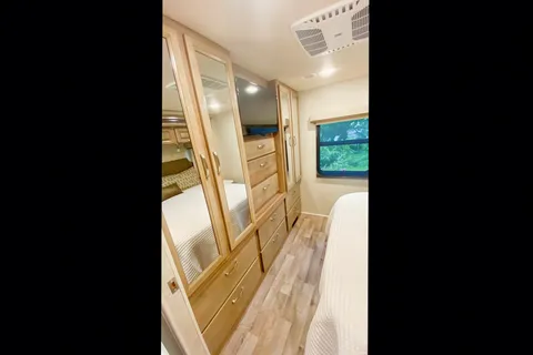 Scott's Jayco Precept 31ul 