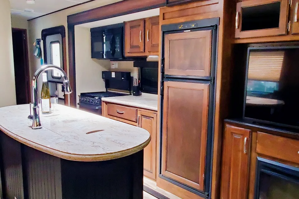 Grand Design Reflection 297 RSTS Travel Trailer