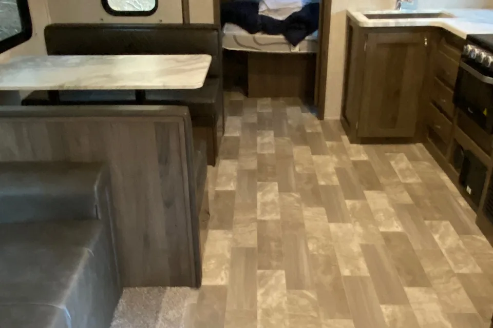 Claire's East to west East to West Travel Trailer