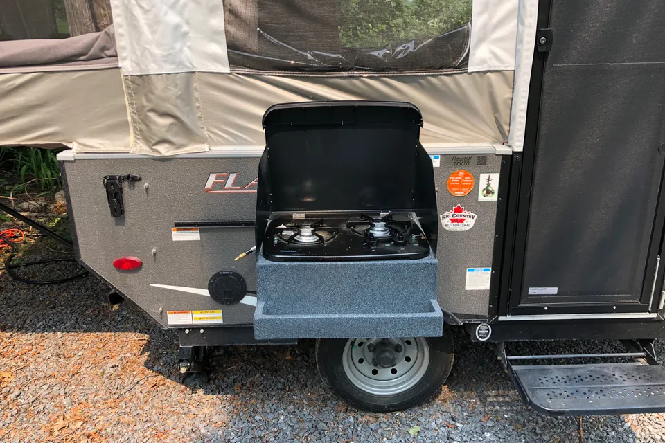 Patrick's Flagstaff 176 Tent Trailer