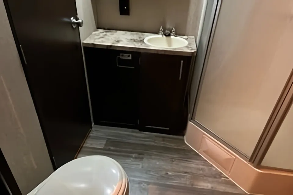 Forest River Cherokee Grey Wolf 29VT Travel Trailer