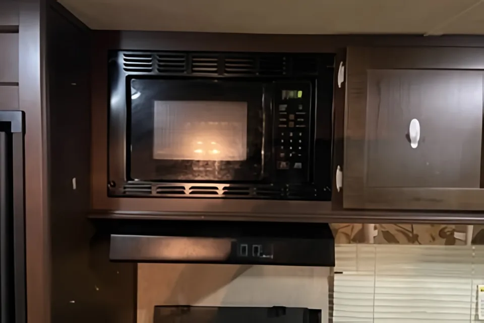 Forest River Cherokee Grey Wolf 29VT Travel Trailer