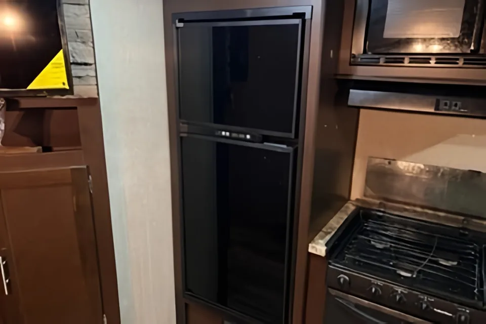 Forest River Cherokee Grey Wolf 29VT Travel Trailer