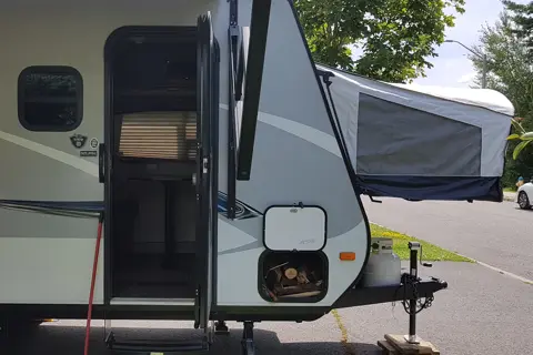 Jayco 2017 - 17XFD 3 beds