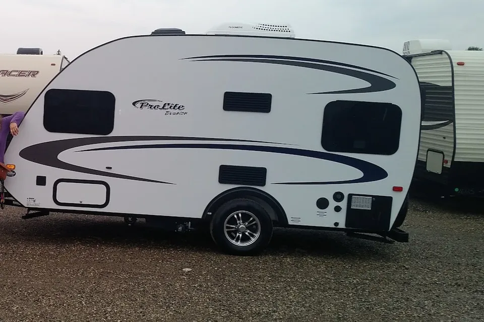 Rosie the Travel Trailer-Prolite Evasion Model