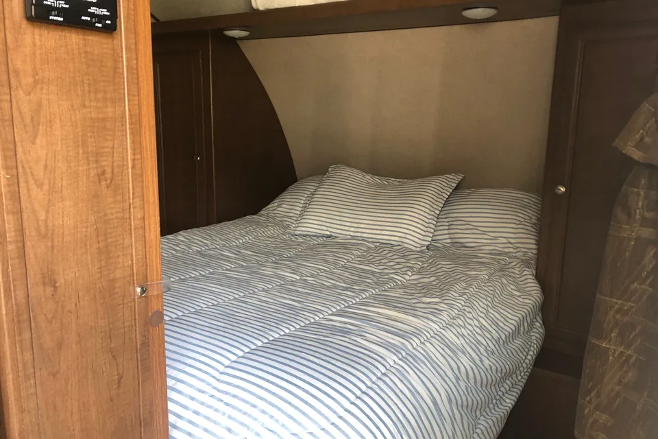2016 Shasta Flyte 3150k Bunk Model