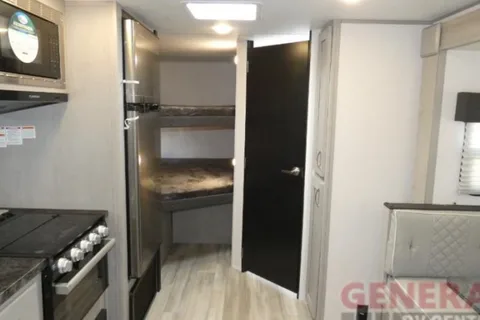 Richard’s trailer tracer