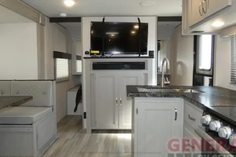Richard’s trailer tracer