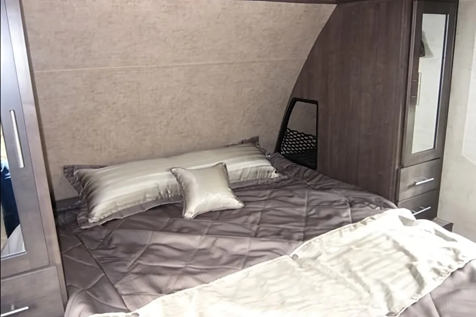 Executive Family Glamping