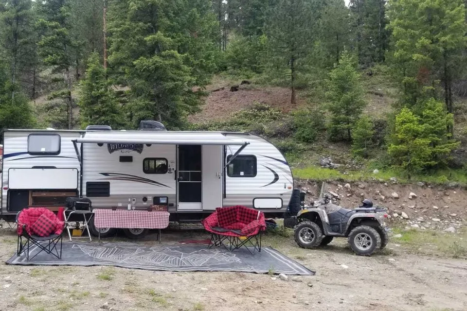 THE PLACE TO BE! Family Friendly Camping Forest River Wildwood