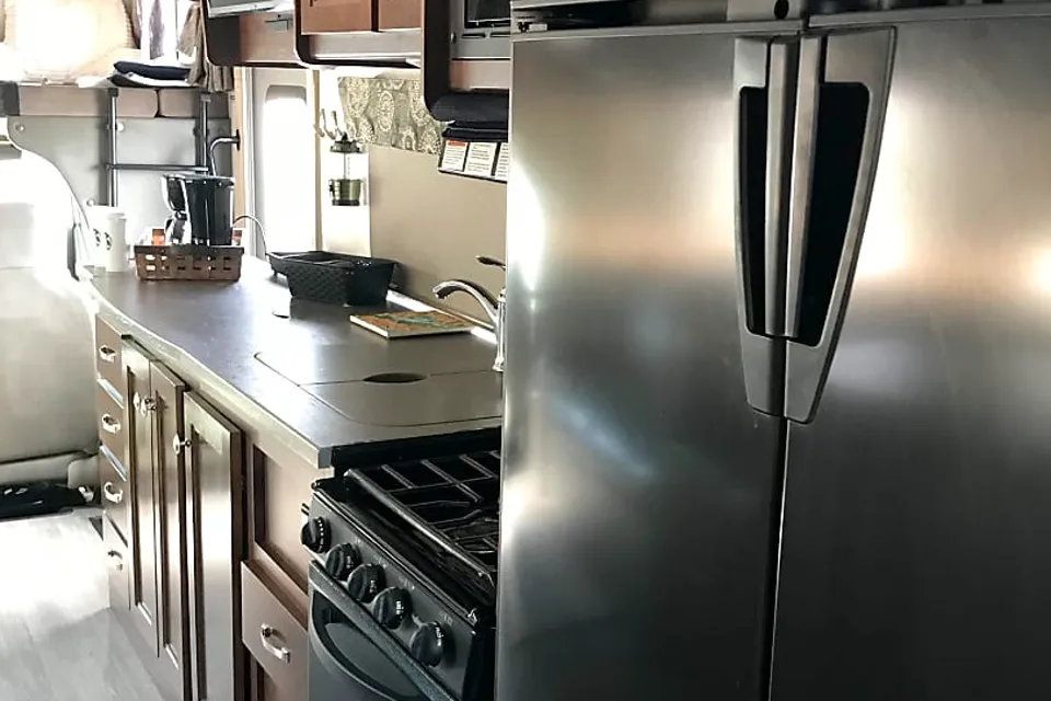 The BEST Local Class C RV for San Diego Camping!  