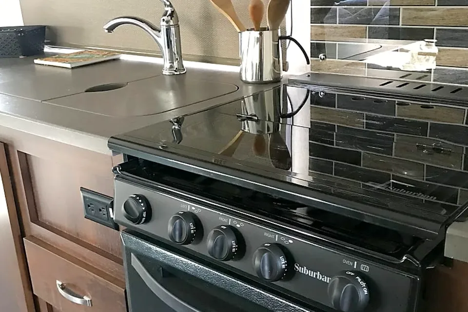 The BEST Local Class C RV for San Diego Camping!  