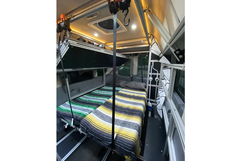 "Vanadium" Adventure Van from VanDOit 