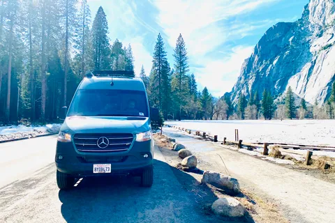 2022 Mercedes Benz Thor Tranquility 4x4 with lithium battery  