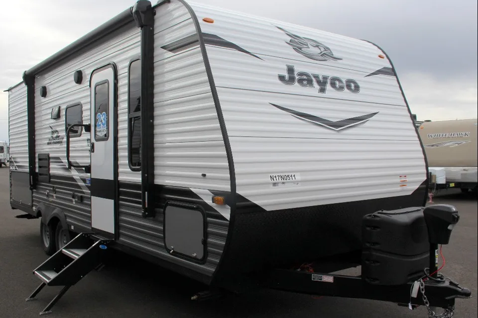 Catherine's Jayco Jay Flight SLX 224BH Travel Trailer