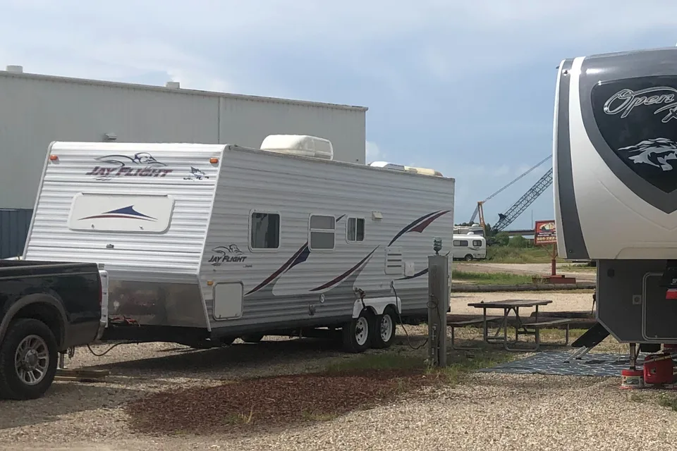 Robert 's Jayco Jet fright  Travel Trailer