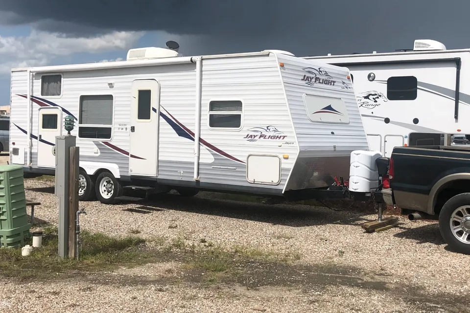 Robert 's Jayco Jet fright  Travel Trailer