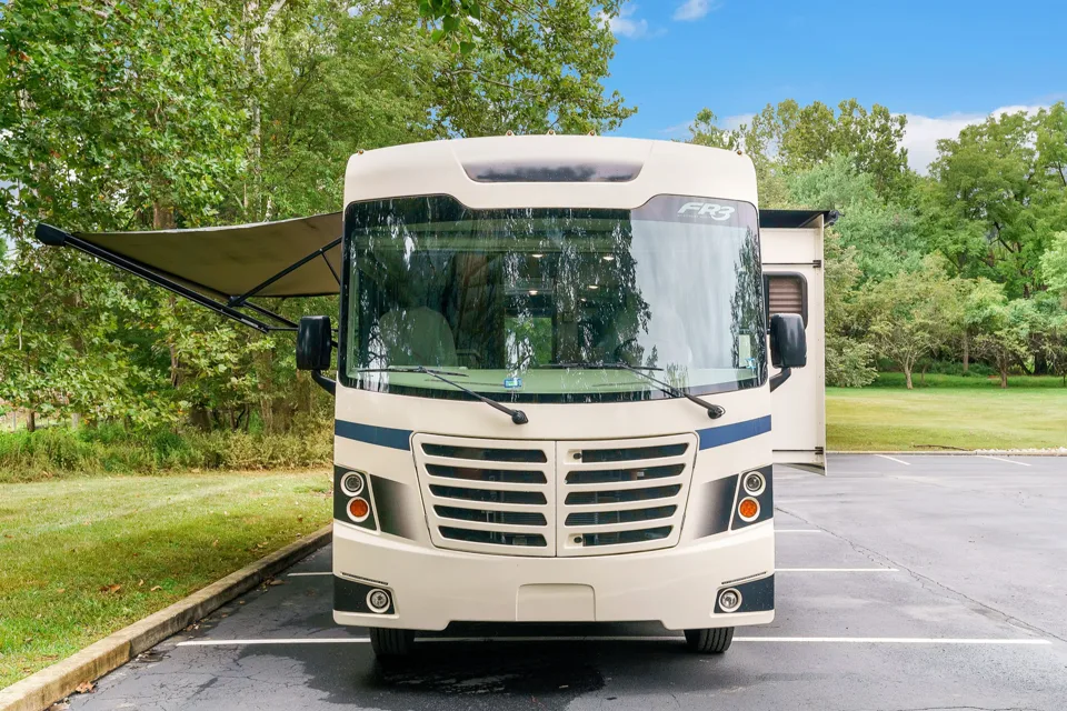 RV Francis - One of the best Class A RV's you are likely to find