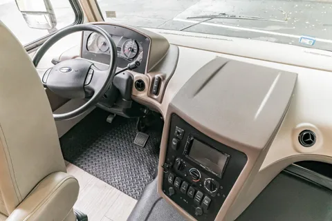 RV Francis - One of the best Class A RV's you are likely to find