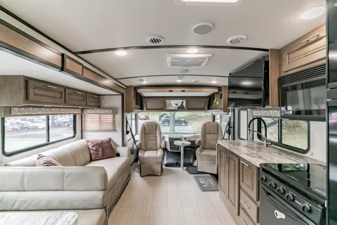 RV Francis - One of the best Class A RV's you are likely to find
