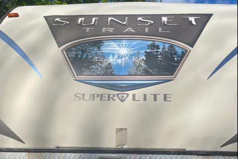 Erin's Sunset Trail 27bh Travel Trailer
