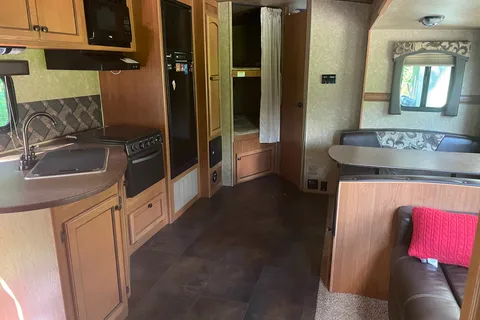 Erin's Sunset Trail 27bh Travel Trailer
