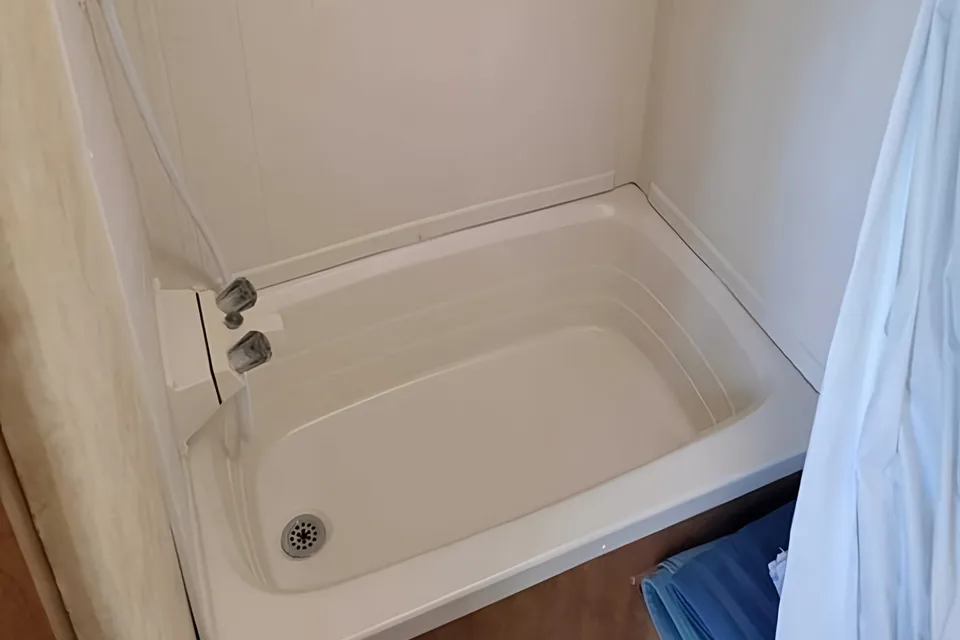 Kyle's Coachmen Apex Travel Trailer